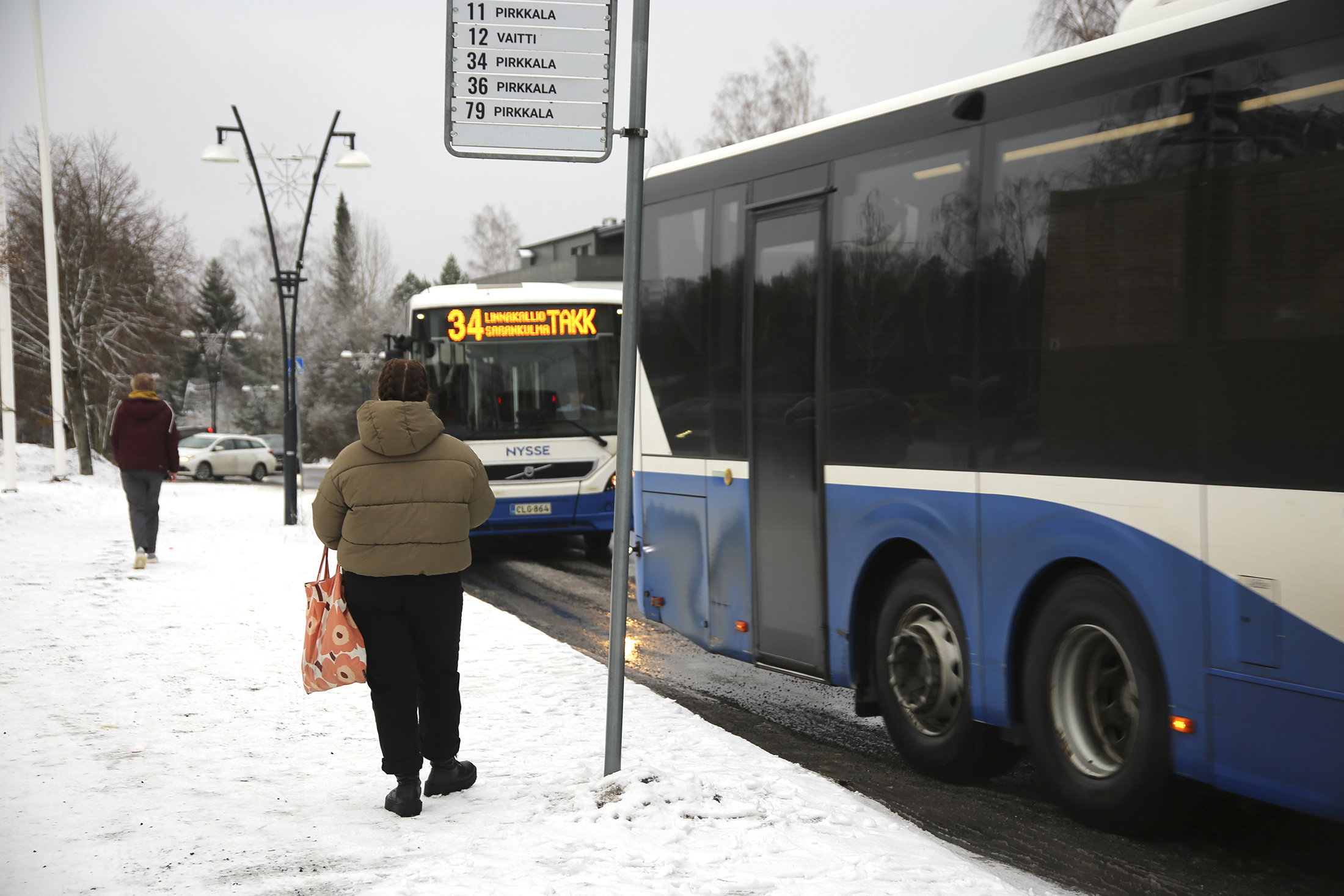 Bussilakko alkoi, tätä se tarkoittaa Pirkkalassa – Katso lista ajettavista, osittain ajettavista ja liikennöinnin keskeyttäneistä linjoista