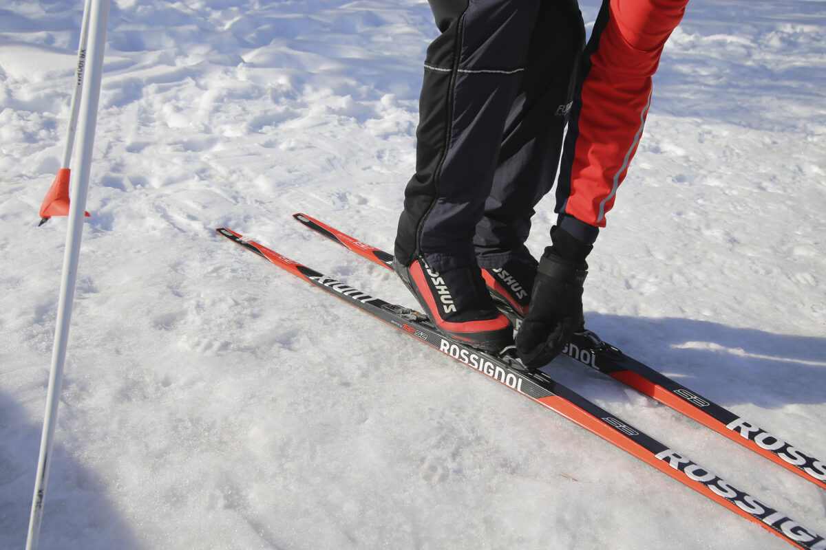 Pirkkalan Toiviossa hiihtänyt kaatui ja katkoi suksensa – Poliisi etsii ladun pilaajaa