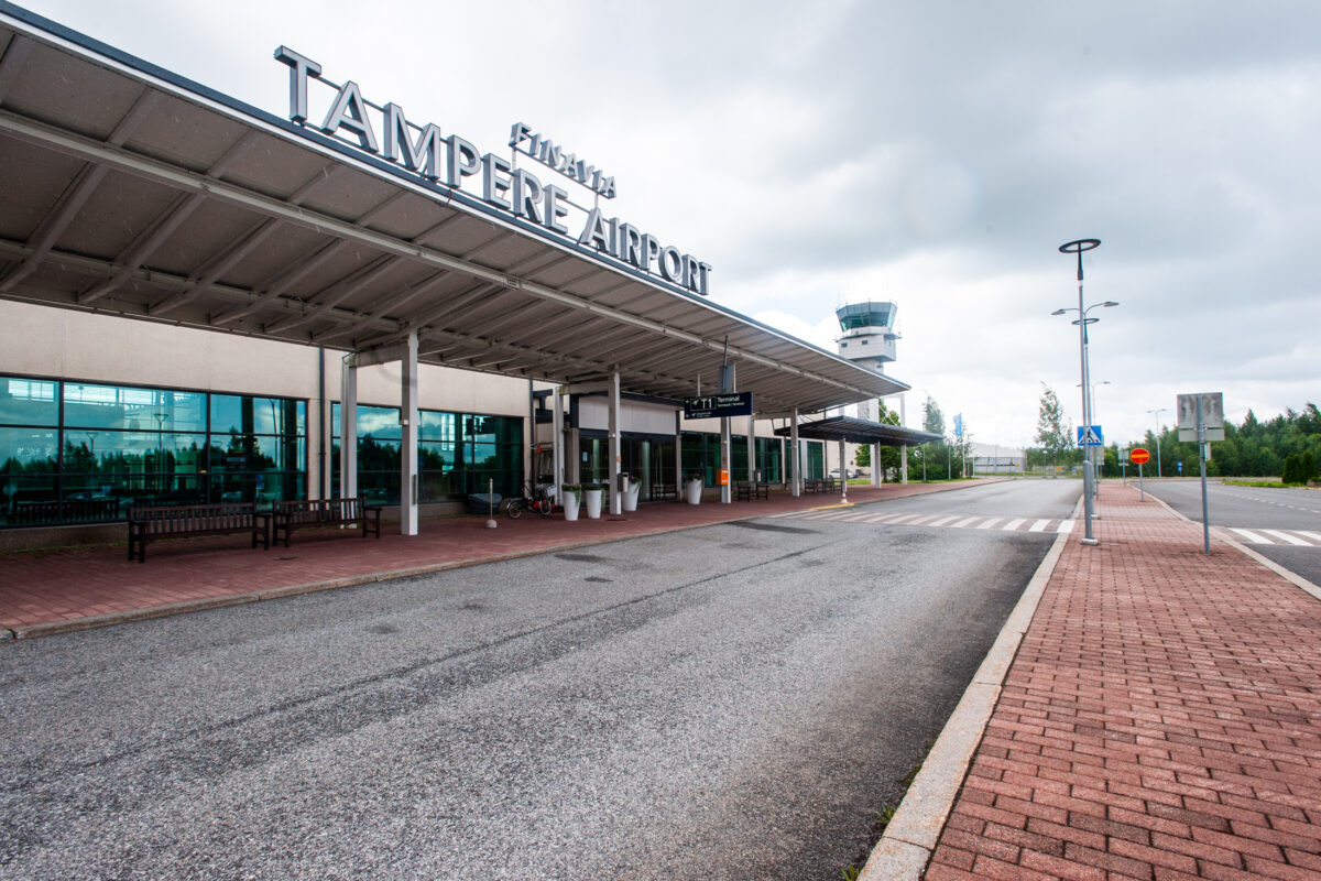 Tampere-Pirkkalan lentoaseman matkustajamäärät putosivat – lentoasemapäällikkö selittää, miksi